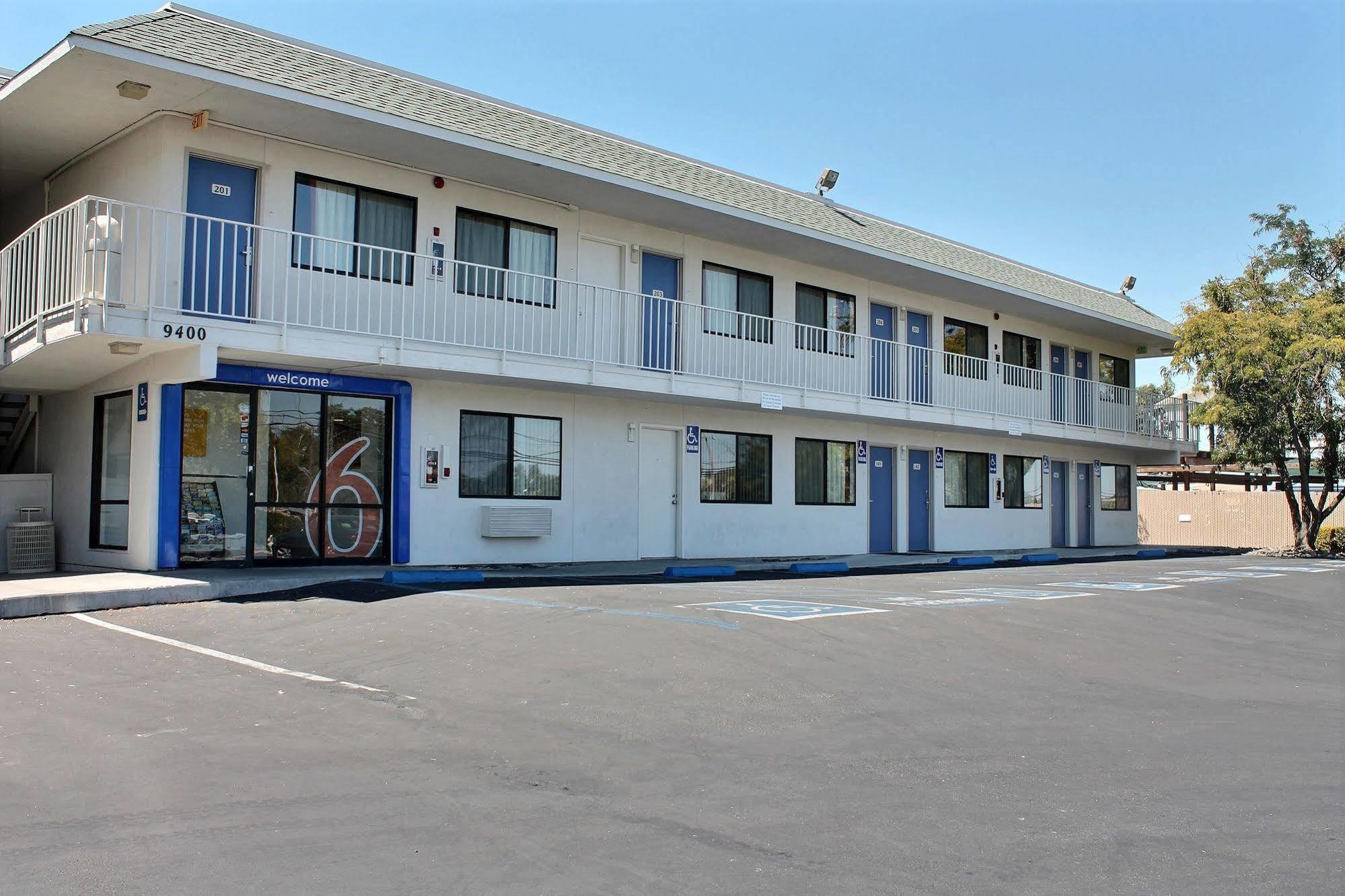Motel 6-Atascadero, Ca מראה חיצוני תמונה